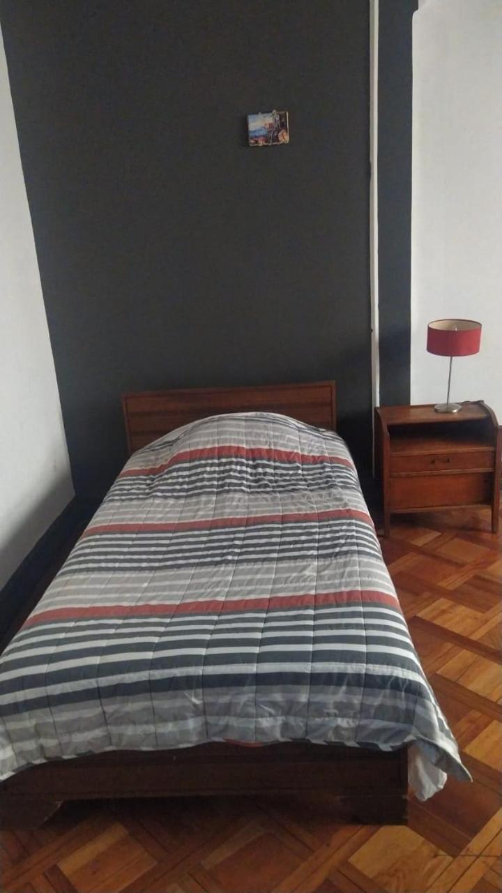 Student'S Housing Republica Appartement Santiago Buitenkant foto